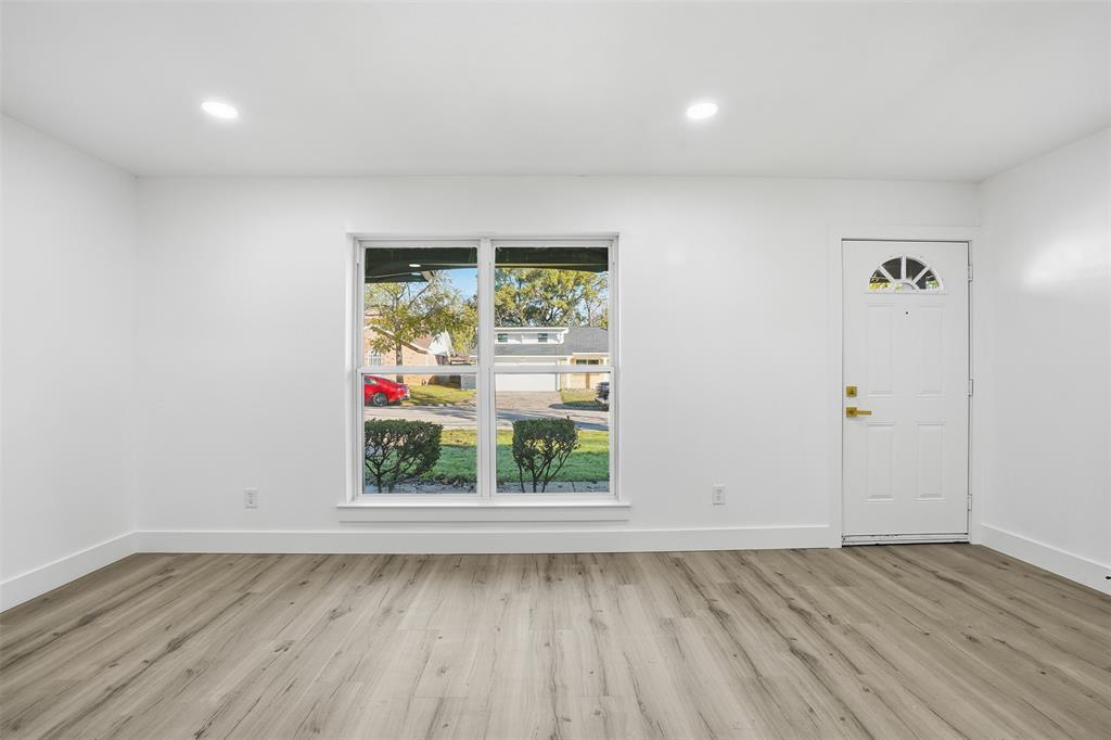 3848 Oak Haven Drive