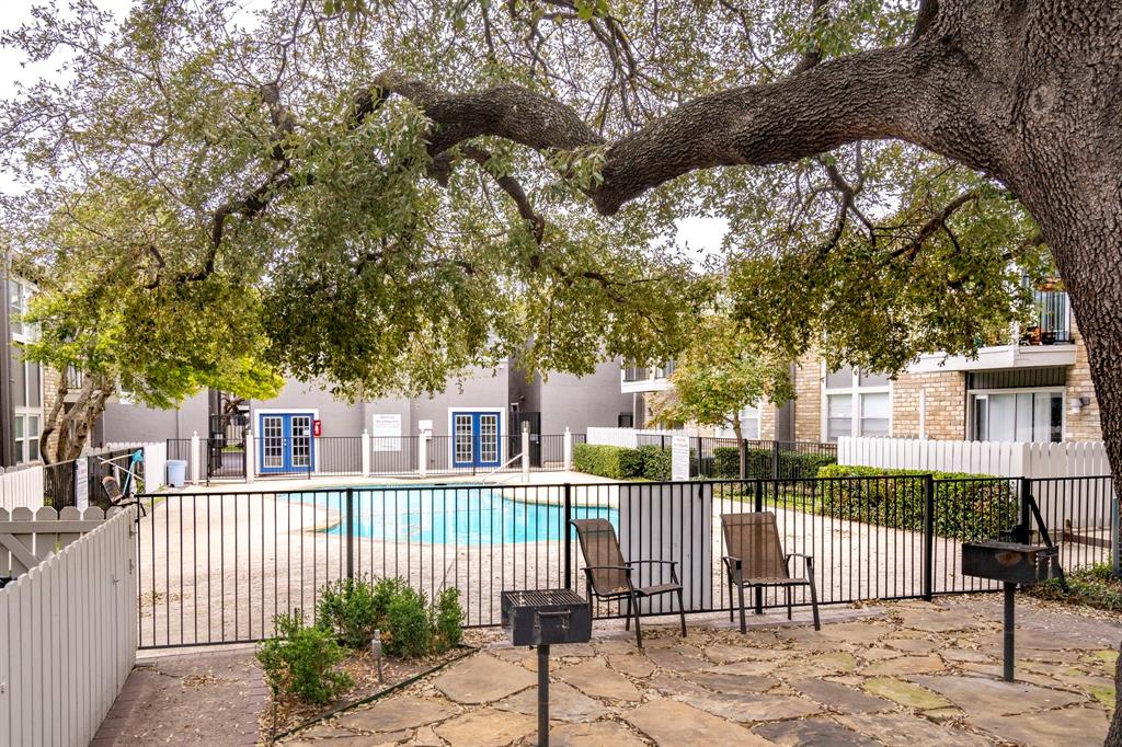 Arbor Court Condo - Residential