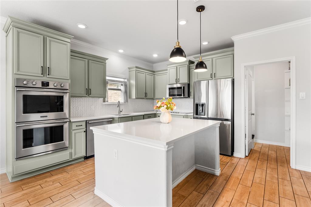 Village At Castle Park Add - Residential