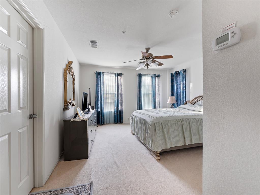 Stoneleigh Place - Residential