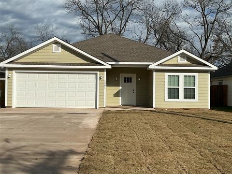 1981 W Bond Street Denison TX 75020