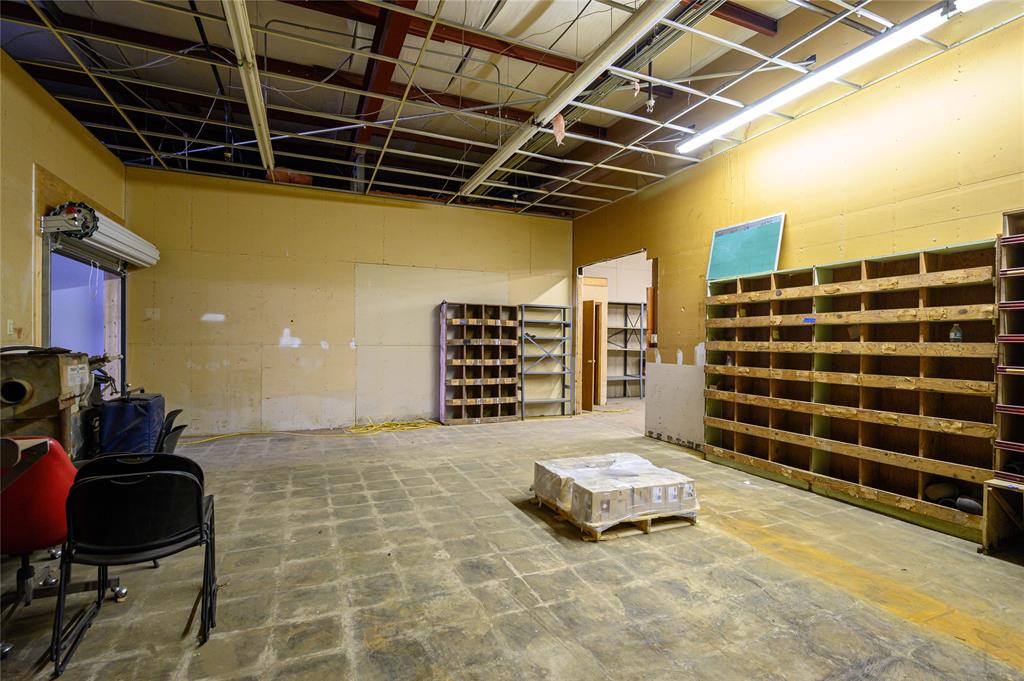 Laynes Add - Commercial Sale