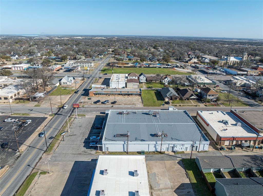 Laynes Add - Commercial Sale