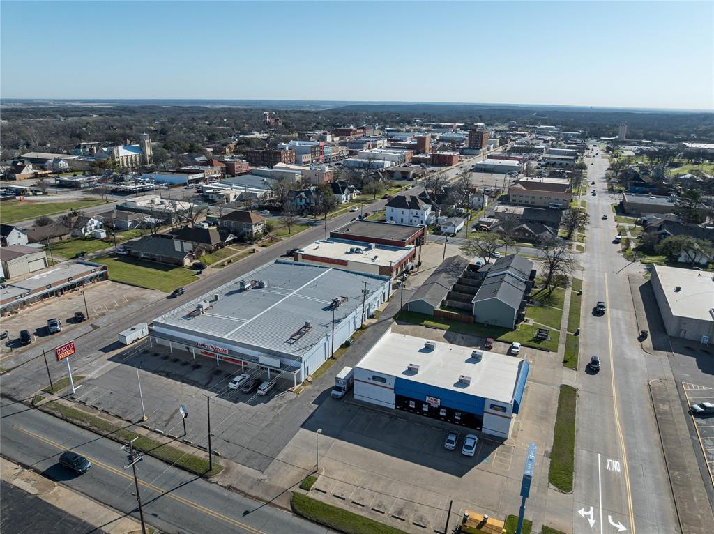 Laynes Add - Commercial Sale