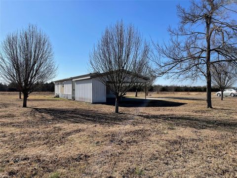 369 PRIVATE Road 4521 Wolfe City TX 75496