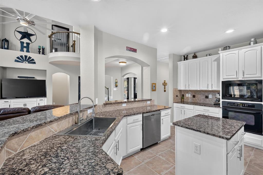 1125 Ponderosa Drive