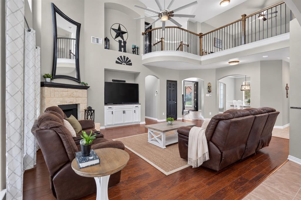 1125 Ponderosa Drive