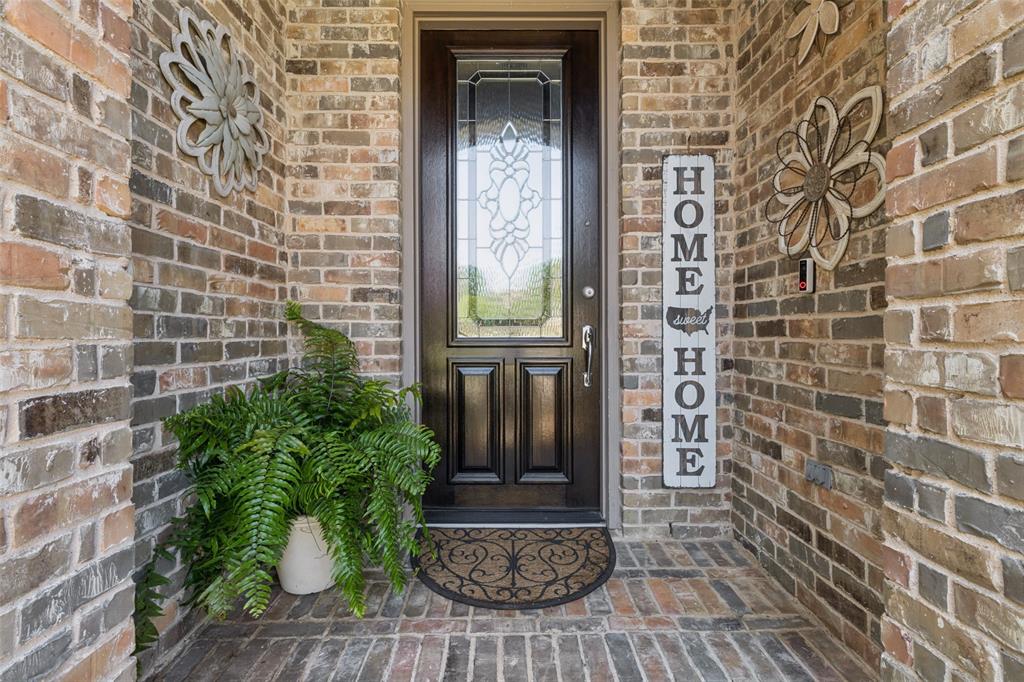 681 Willowview Drive