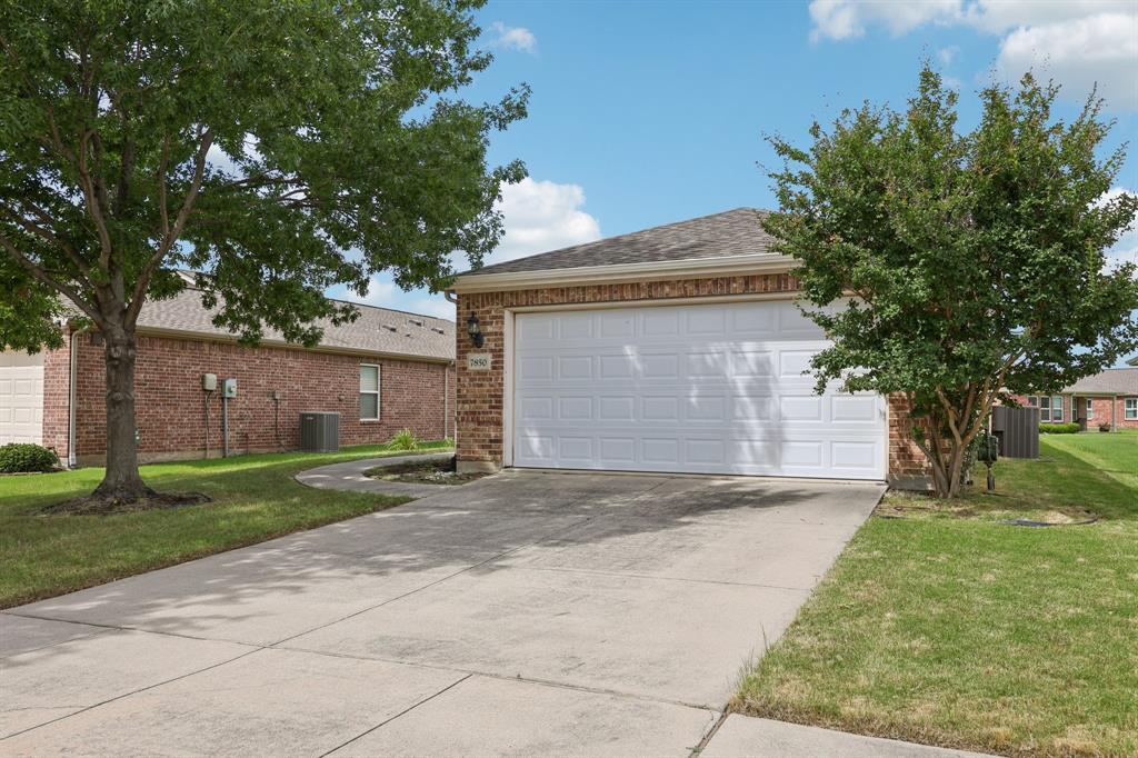 Frisco Lakes By Del Webb Villa - Residential