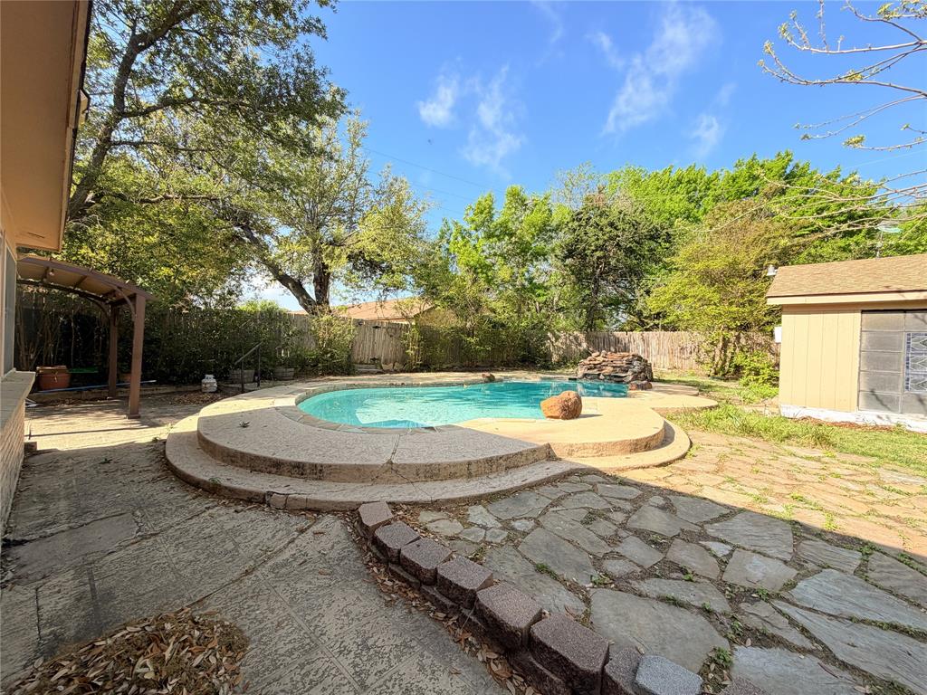 Benbrook Lakeside Add - Residential