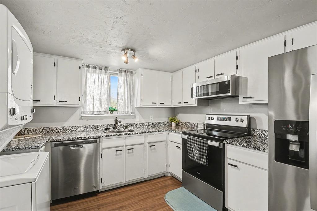 Edgewater Of Harbor Shore - Residential