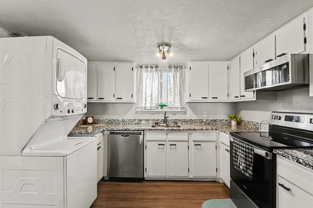 Edgewater Of Harbor Shore - Residential