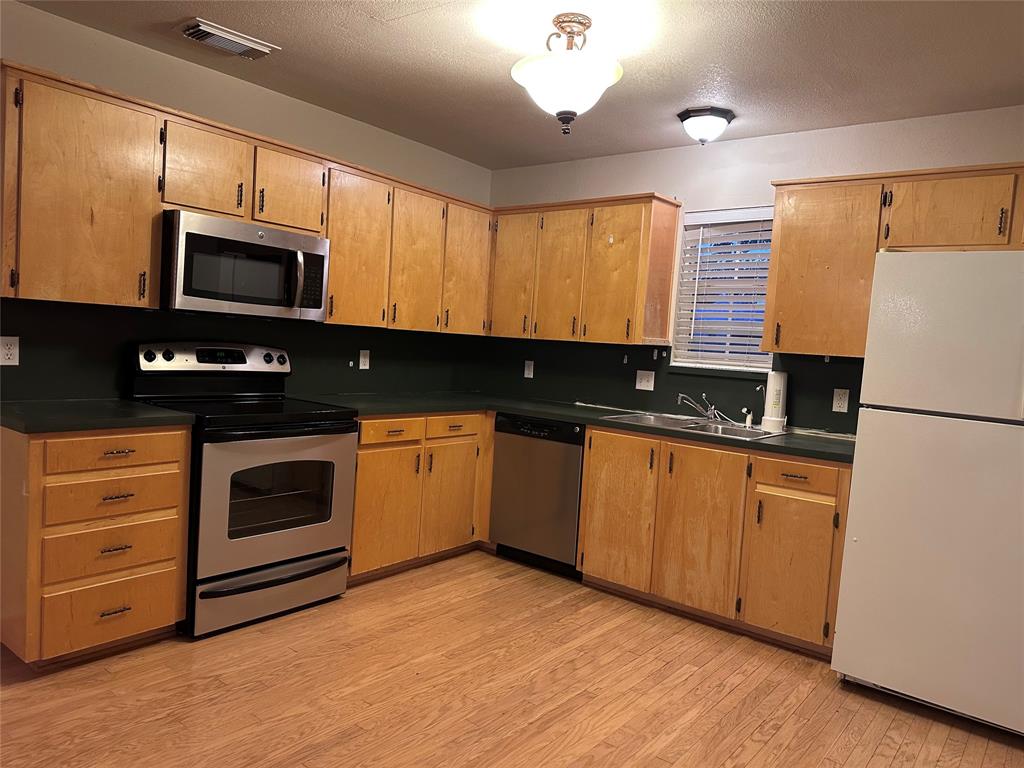 Underwood Add - Residential Lease