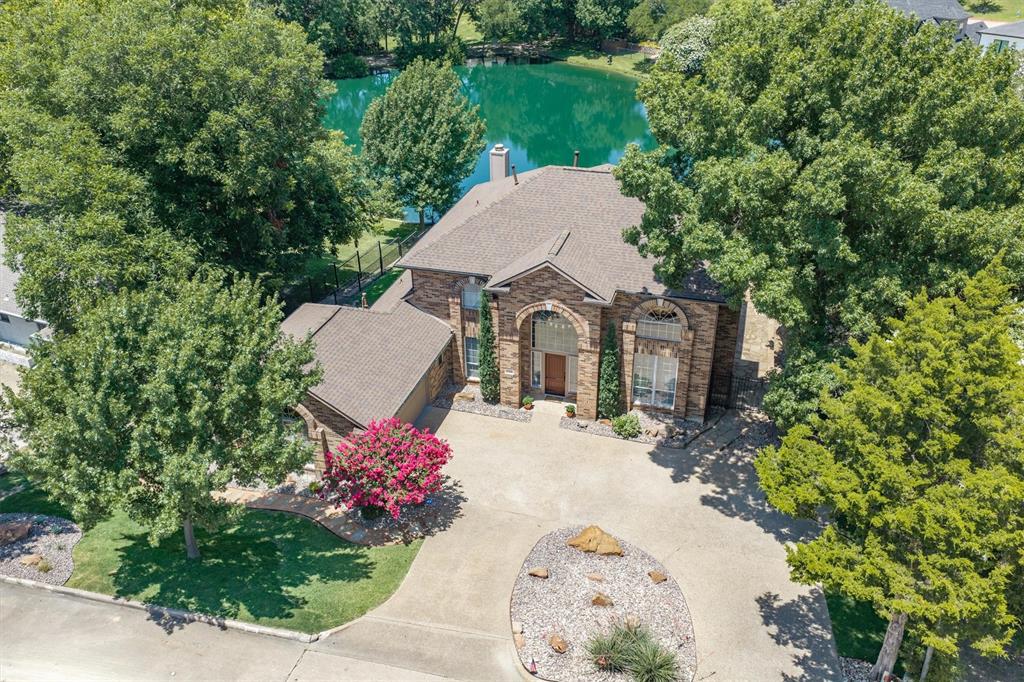 5208 Yacht Club Drive