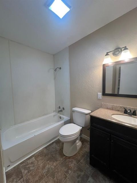 Tiny photo for 3302 Texas Street, Greenville, TX 75401 (MLS # 21099830)