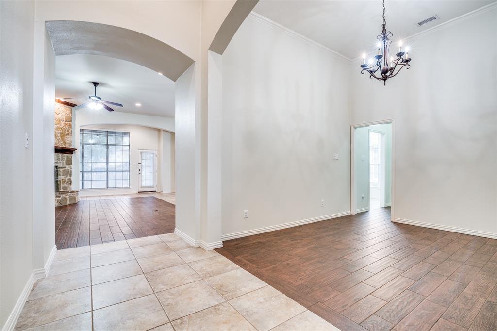 7611 Forest Ridge Trail