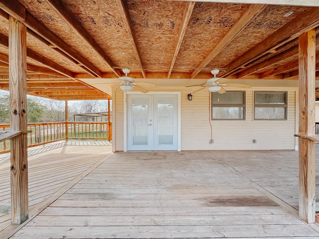 Beaton Lake Estate - Residential