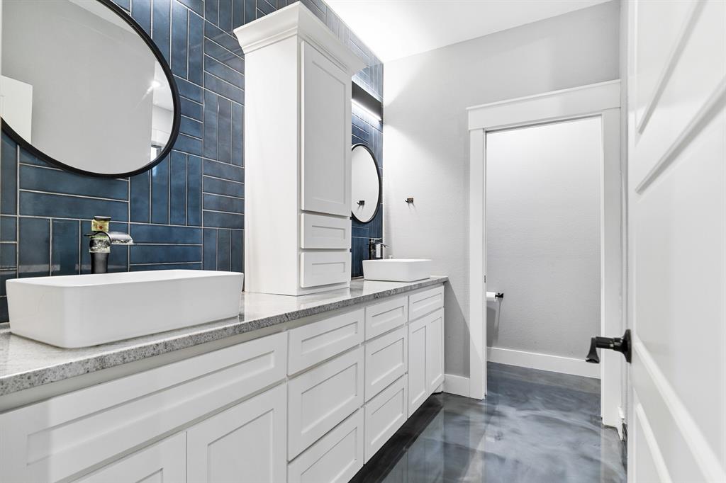 Munson & Purinton - Residential