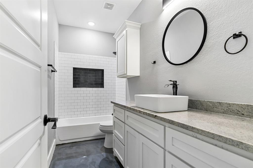 Munson & Purinton - Residential