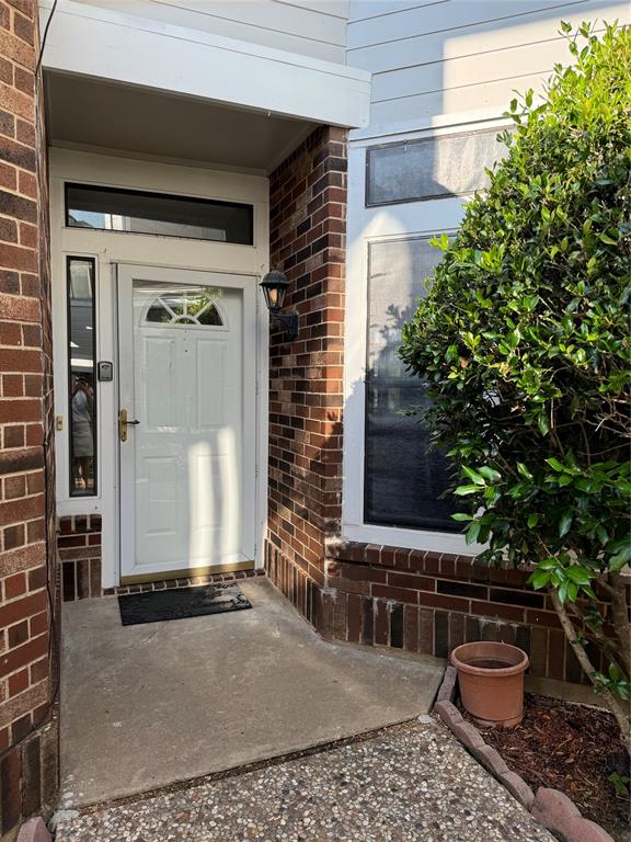 Heritage On The Lake-Waterfron - Residential