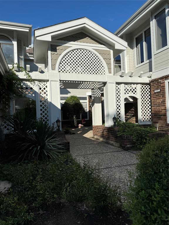 Heritage On The Lake-Waterfron - Residential