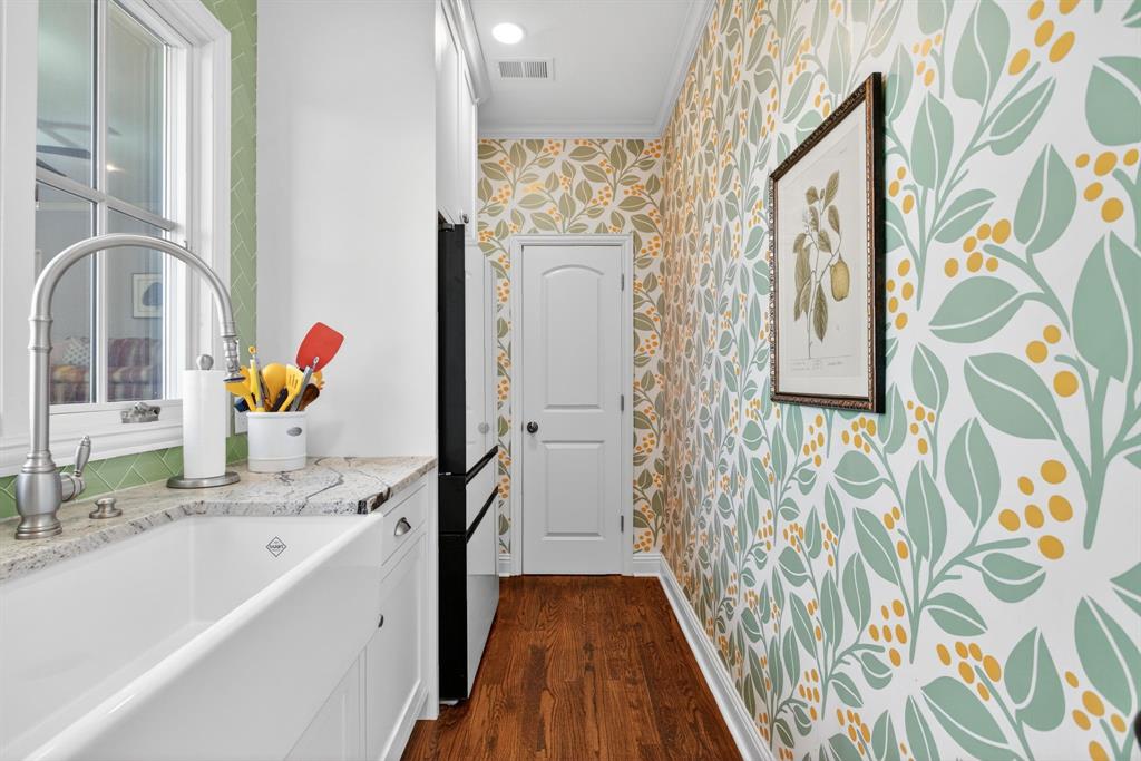 Stadium Pkwy Add - Residential