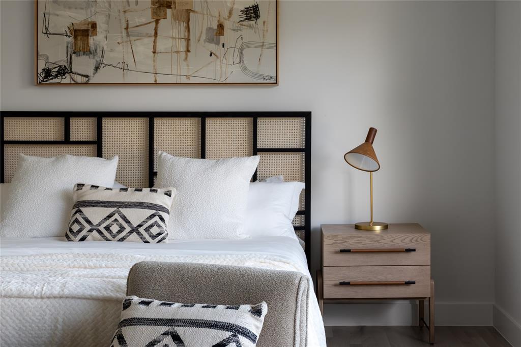 GASTONWOOD - Residential