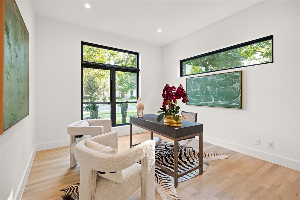 GASTONWOOD - Residential