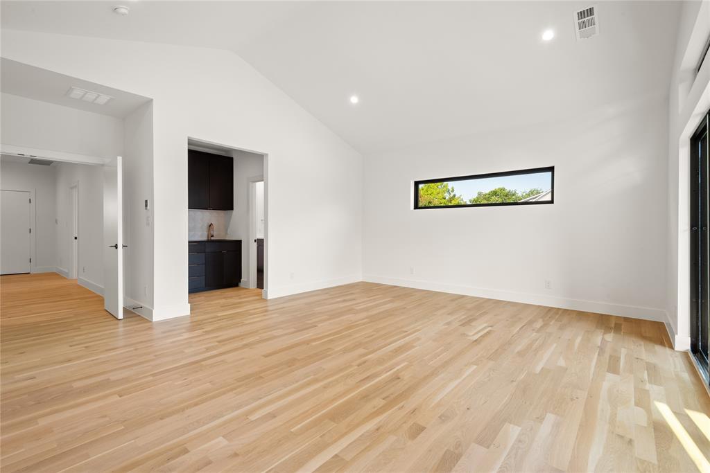 GASTONWOOD - Residential