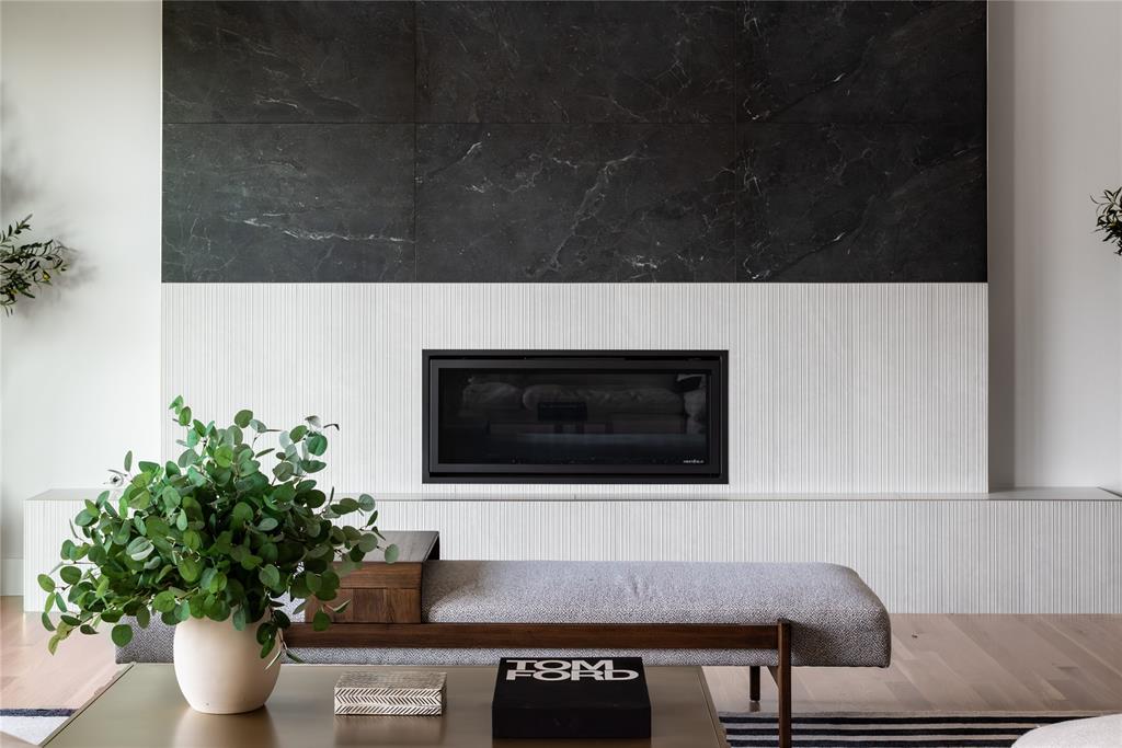 GASTONWOOD - Residential