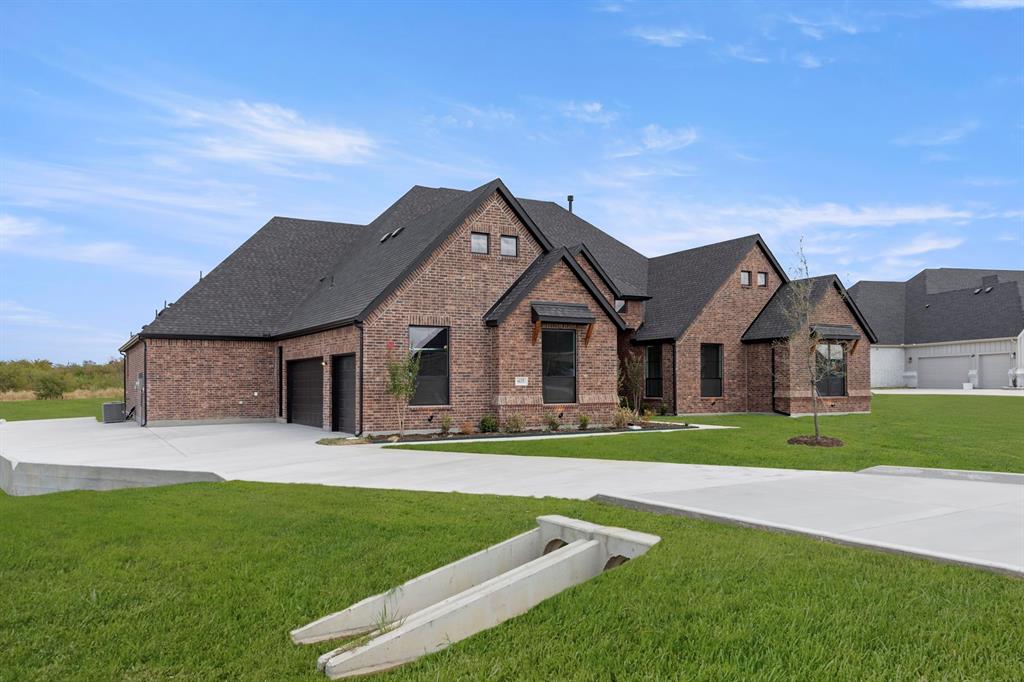 6633 Emerson Drive