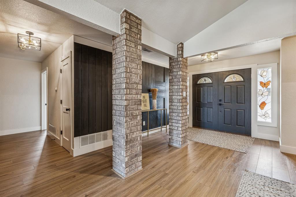 4512 Ranch View Road