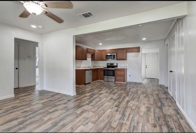 8521 Pemberton Court