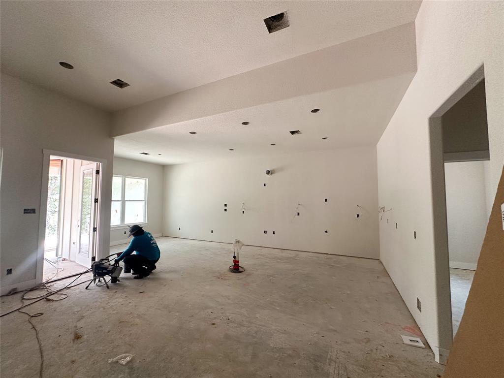 276 Private Road 3204