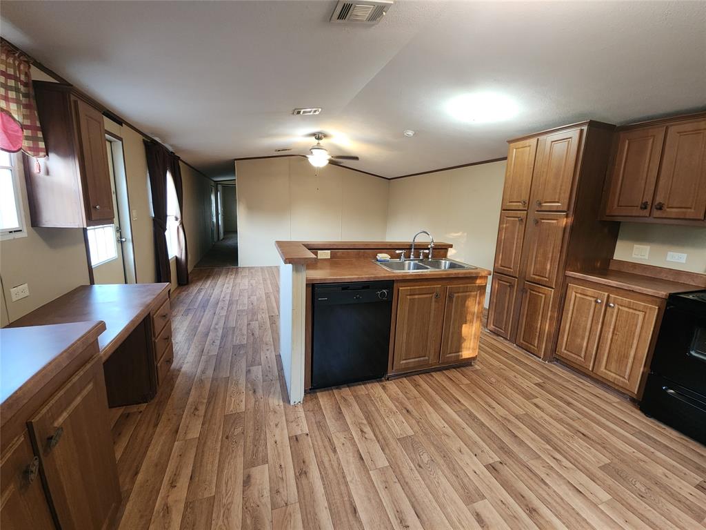 Hillcrest Shores - Residential