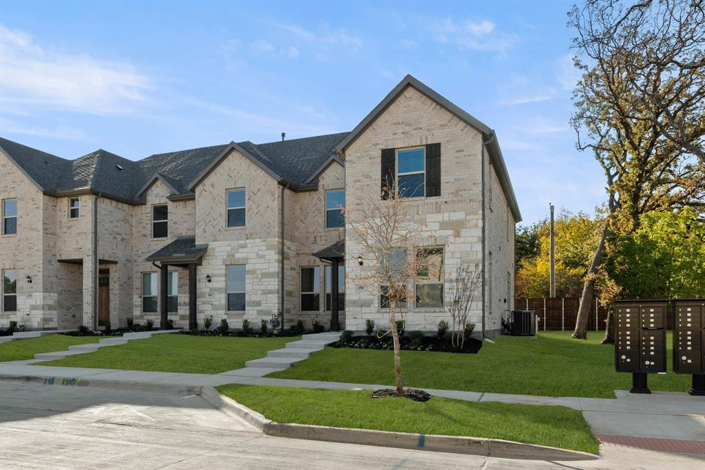 1963 Gentle Oak Trail