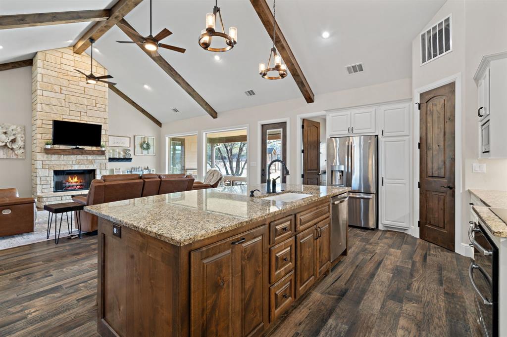 Fossil Rdg - Residential