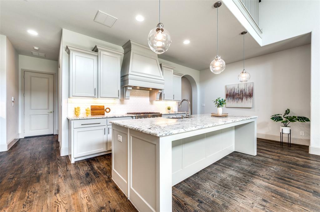 870 Redstem Drive