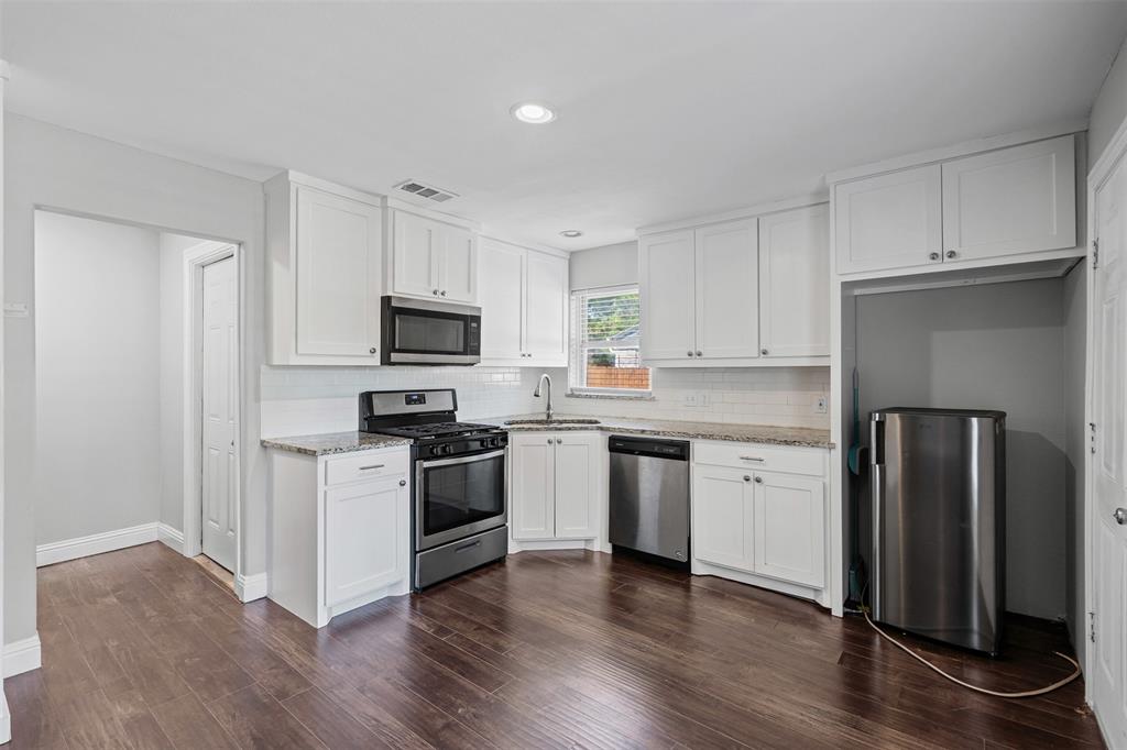 Windsor Place Add - Residential