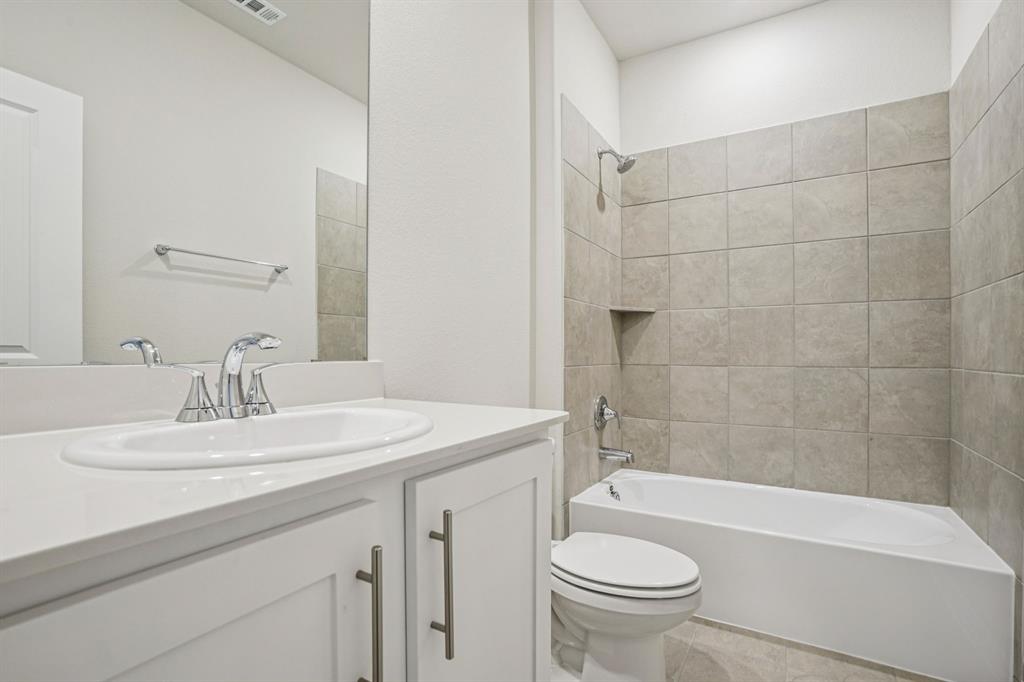 Lakehaven - Residential