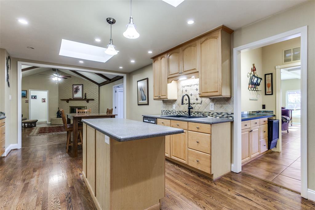 7736 Woodstone Lane