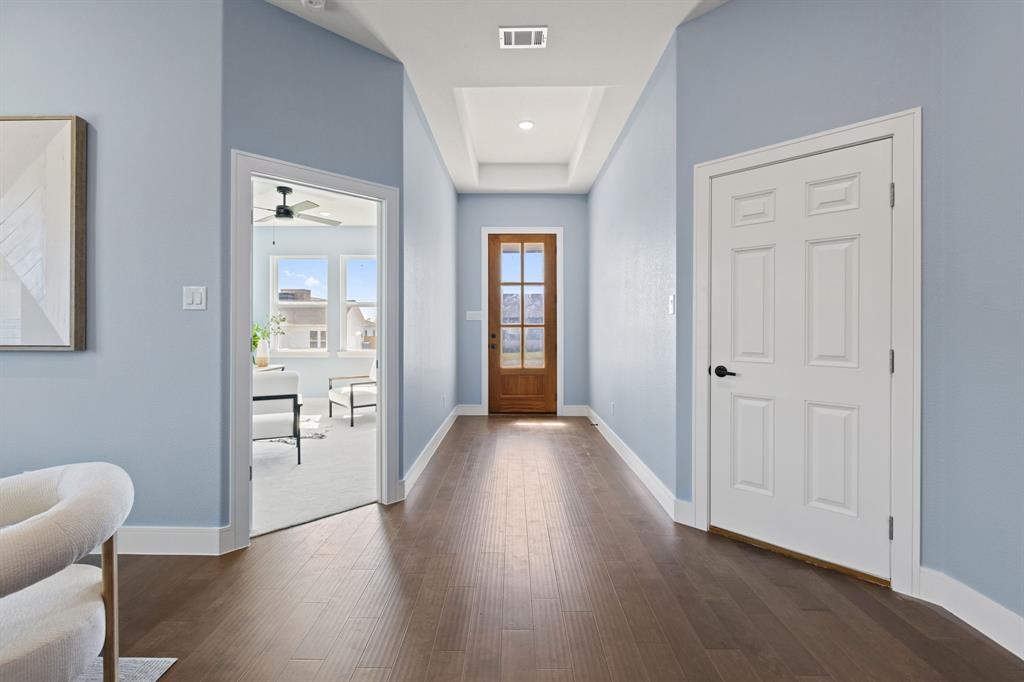 Rolling Hills 01 - Residential