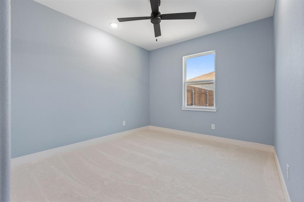 Rolling Hills 01 - Residential