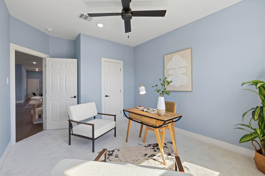 Rolling Hills 01 - Residential