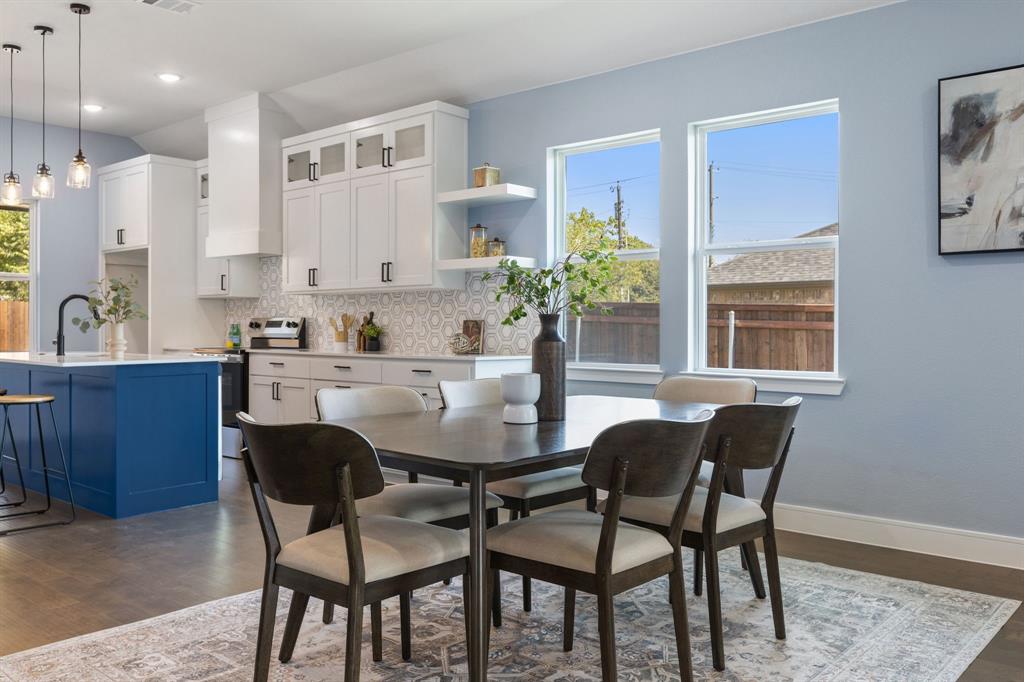 Rolling Hills 01 - Residential