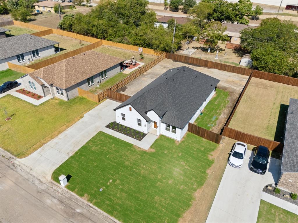 Rolling Hills 01 - Residential