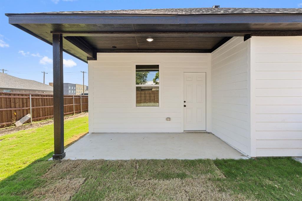 Rolling Hills 01 - Residential