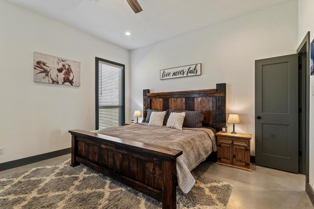 G-0989 QUILLEN CHARLES A-G0989, ACRES 3.64 - Residential