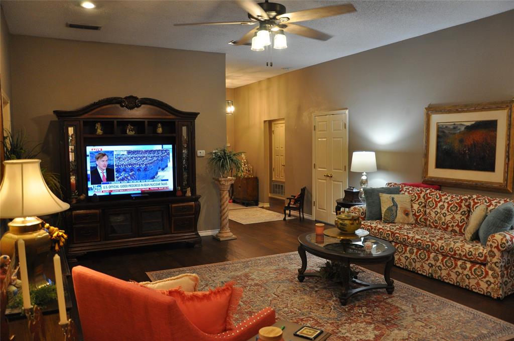 1720 Red Oak Circle Circle
