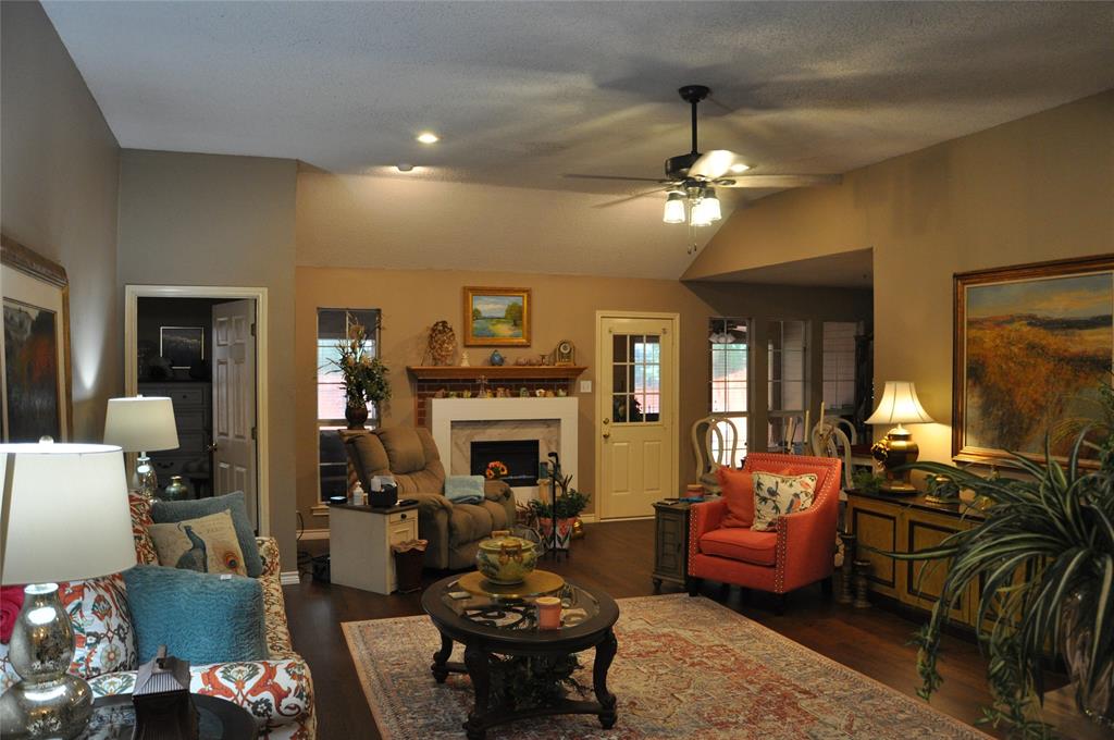 1720 Red Oak Circle Circle